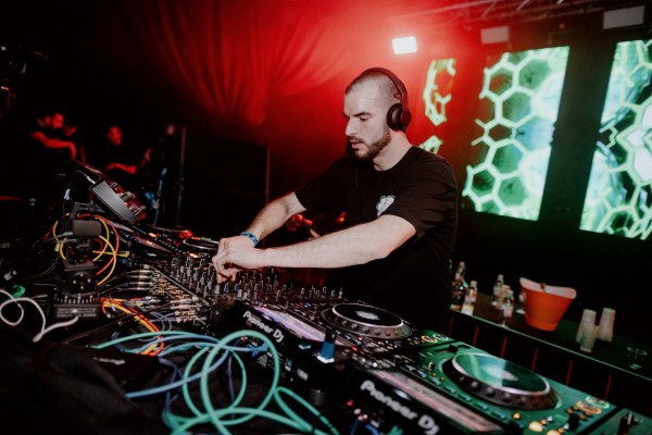 FUTURE SCOPE W. SAM PAGANINI & ARIL BRIHKA @ BOOGALOO