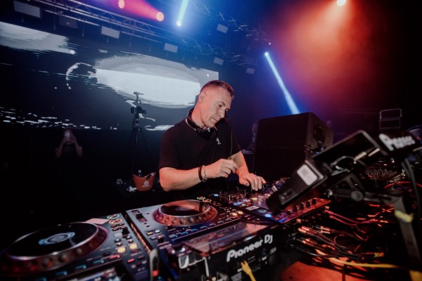 CHRIS LIEBING @ BOOGALOO
