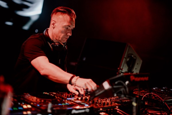 CHRIS LIEBING @ BOOGALOO