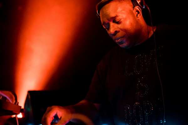 KEVIN SAUNDERSON @ BOOGALOO